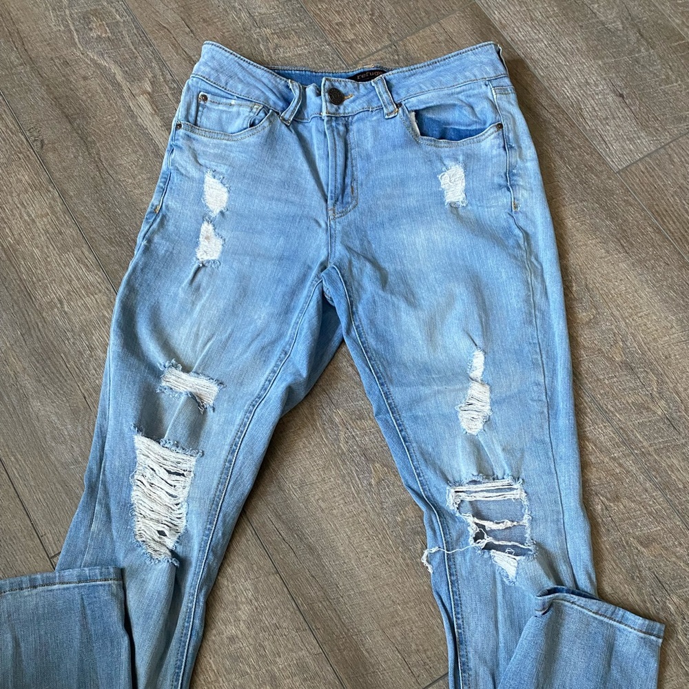 light washed ripped jeans!